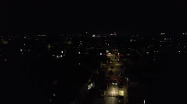 Luton, İngiltere, Birleşik Krallık - 19 Mart 2023: Gecenin Güzel Şehir Manzarası