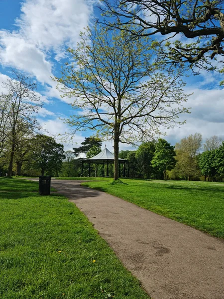 Anglia 2023 Május Gyönyörű Kilátás Tavaszi Parkra — Stock Fotó