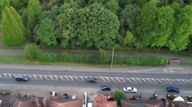 Luton, İngiltere, Birleşik Krallık - 12 Mart 2023: Yavaş Günbatımı