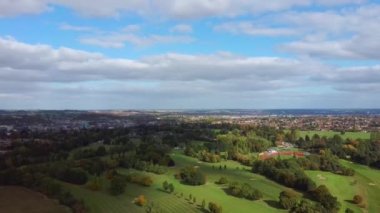 Luton, İngiltere, Birleşik Krallık - 2 Ekim 2022: Stockwood Park 'ın hava manzarası