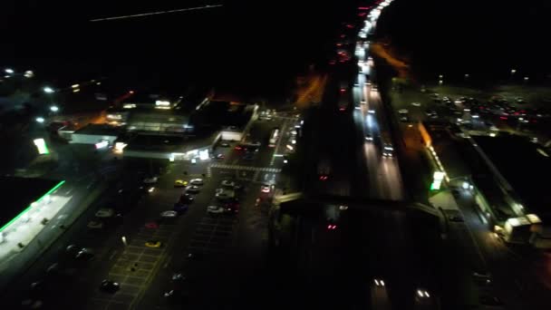 Inghilterra Regno Unito Gennaio 2023 Strade Illuminate Traffico Central Milton — Video Stock