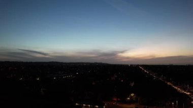 İngiltere, İngiltere - 26 Ekim 2022: Gecenin Güzel Hava Manzarası 