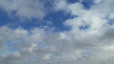 Bulutların Üzerinde, Şehrin Üzerinde, Video