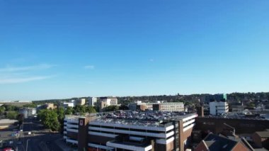 Luton City 'nin güzel hava manzarası. Drone 'un Görüntüsü