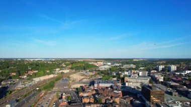 Luton City 'nin güzel hava manzarası. Drone 'un Görüntüsü