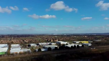 İngiltere 'nin Milton Keynes şehrindeki konutların hava görüntüsü.