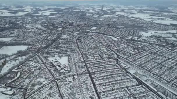 Högvinkelbild Luton Town England Med Täckning Första Snön Vintersäsongen 2022 — Stockvideo