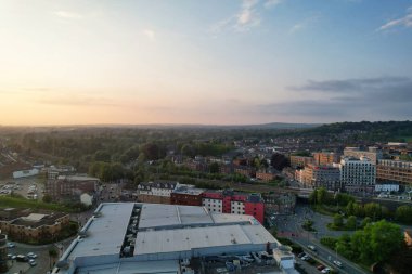 Luton, İngiltere, Birleşik Krallık - 19 Mayıs 2023: Merkezi Luton Şehri 'nin hava manzarası 