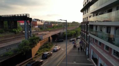 İngiltere 'nin Luton şehrinin en güzel görüntüleri. Görüntü, 19-Mayıs-2023 tarihleri arasında İHA 'nın Merkez Tren İstasyonu' ndaki ve şehir merkezindeki Şehir Binaları 'ndaki kamerası ile kaydedildi..