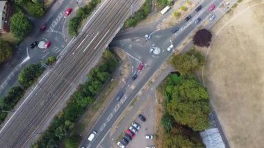 Yüksek Açı Drone 'un İngiltere' deki Luton Kasabası Görüntüsü