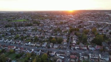İngiltere 'nin Barton Road Luton kasabasındaki New Built Modern Housing ve Residential District' in En İyi Angle ve En İyi Görüntüleri. Görüntü İHA 'nın Kamerasıyla 17 Ekim 2022' de kaydedildi.