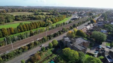İngiltere 'nin Barton Road Luton kasabasındaki New Built Modern Housing ve Residential District' in En İyi Angle ve En İyi Görüntüleri. Görüntü İHA 'nın Kamerasıyla 17 Ekim 2022' de kaydedildi.