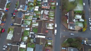 Hafif Kar yağışında Luton City 'nin Yüksek Açılı Görüntüleri 08-Mart-2023