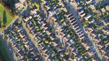 İngiltere 'nin Doğu Luton şehrinin hava görüntüsü. Görüntü, 8 Ekim 2022 'de İHA' nın Yüksek İrtifa Kamerasıyla çekildi.