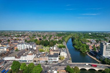 Bedford, İngiltere - 27 Mayıs 2023: Bedford kasabasının havadan görünüşü