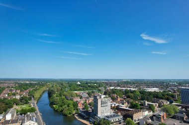 Bedford, İngiltere - 27 Mayıs 2023: Bedford kasabasının havadan görünüşü