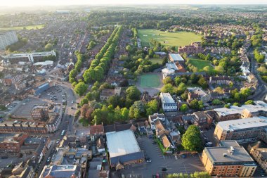 Bedford, İngiltere - 27 Mayıs 2023: Bedford kasabasının havadan görünüşü