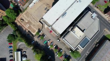 İngiltere 'nin Bedford şehrinin hava görüntüsü, 27 Mayıs 2023' te İngiltere üzerinde güneşli bir günde Drone 'un Kamerasıyla çekildi.