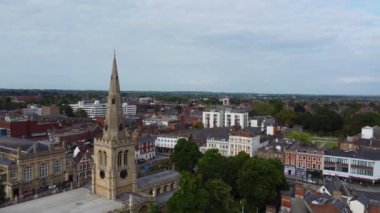 İngiltere 'nin Bedford şehrinin hava görüntüleri İngiltere' nin büyük Britanya 'sı. Şehir merkezindeki görüntü, 27-Mayıs-2023 tarihlerinde Büyük Ouse Nehri 'nin orta irtifasından Drone' un kamerasıyla çekildi.