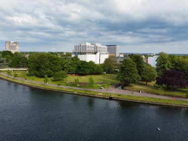 Bedford, İngiltere - 28 Mayıs 2023: Central Bedford City