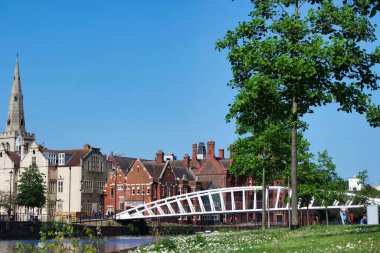 Bedford, İngiltere - 27 Mayıs 2023: River Ouse ve Park Bedford City