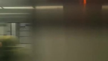 İngiltere 'nin başkenti Londra' daki Metro Tren İstasyonu. Görüntü 30 Mayıs 2023 'te kaydedildi.