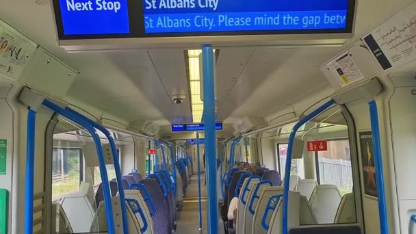 People Traveling Train Central London Capital City England Grande Bretagne — Video
