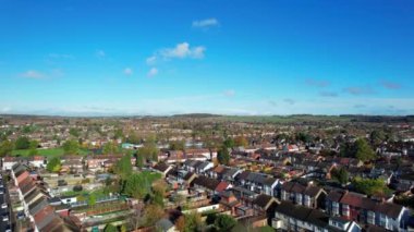 İngiltere 'nin Güzel Britanya Şehri Merkez Luton' unun Hava Görüntüsü. Drone 'un Şehir Kamerası 16 Kasım 2022' de çekildi.