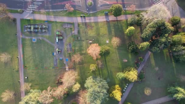 英国敦布尔镇中部Luton住宅区的空中拍摄 — 图库视频影像