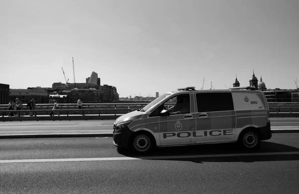 ロンドン イギリス イギリス 2023年6月4日 ロンドン市と交通晴れの日 — ストック写真