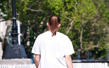 İngiltere 'nin orta Londra kenti Thames nehrinin kıyısında 2023-06-04 tarihleri arasında 