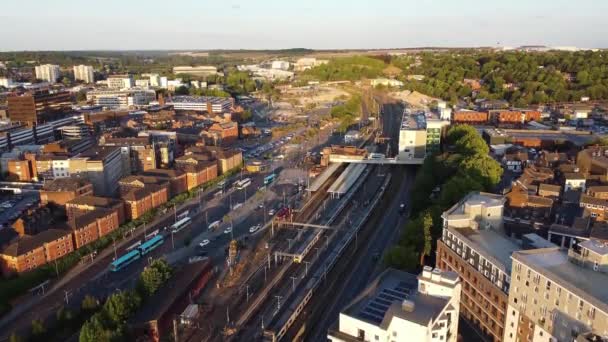 Beste Luftaufnahme Der Britischen Stadt England Bei Sonnenuntergang Slow Motion — Stockvideo