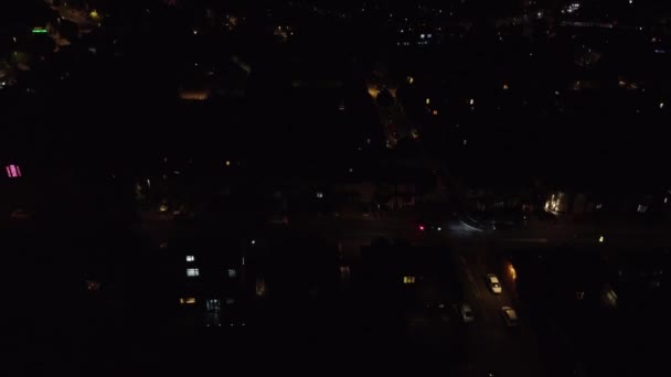Gece Aydınlanmış Şehir Hava Görüntüsü Nın Aydınlanmış Ngiliz Kasabası Yüksek — Stok video