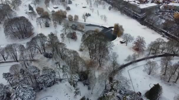 Luftoptagelser Snow Covered Wardown Park Luton Town England Snow Fall – Stock-video
