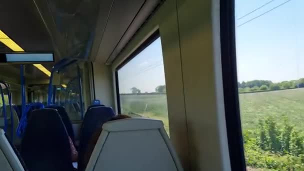 Tåg Resor Till London City England Storbritannien Filmen Togs Den — Stockvideo