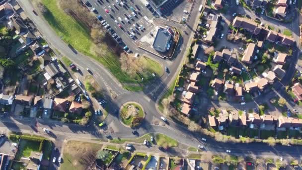 道路と交通ルートン タウン イングランド イギリス上空の曇りの日に撮影された 2023年1月18日撮影 — ストック動画