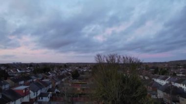Günbatımından ve Gece Boyunca İngiliz Şehri 'nin Güzel Hava Manzarası
