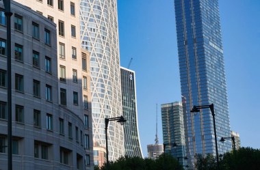 Londra, İngiltere, Birleşik Krallık - 8 Haziran 2023: Londra Canary Wharf 'taki binalar