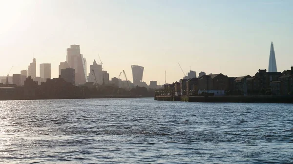 London England United Kingdom June 2023 River Thames Canary Wharf — Stock Photo, Image