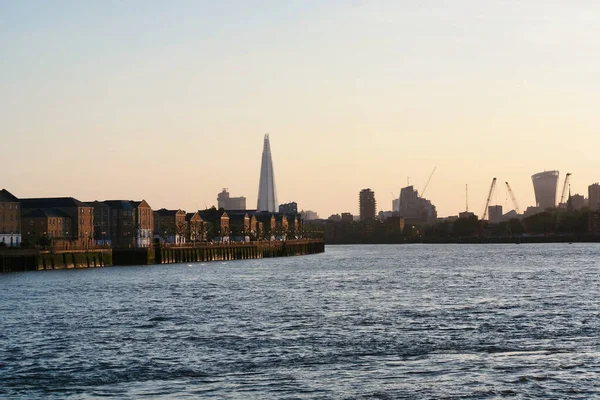 London England United Kingdom June 2023 River Thames Canary Wharf — Stock Photo, Image