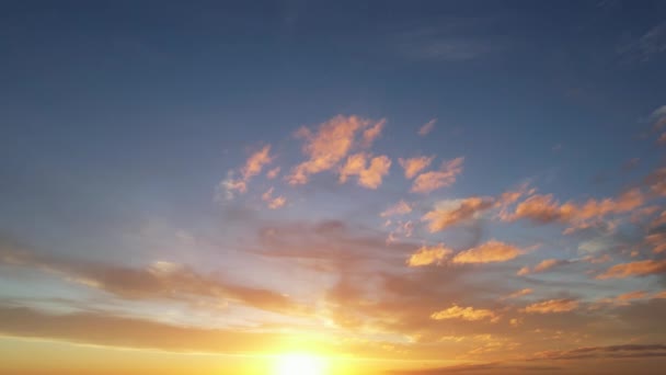 Самое Красивое Небо Драматическими Облаками Над Городом Лутон Англии Великобритания — стоковое видео