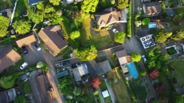 İngiltere 'nin Luton şehrinin Wardown Halk Parkı' ndaki hava panoramik görüntüsü, İHA 'nın Kamerası 13 Haziran 2023' te çekildi.