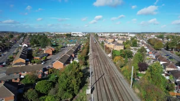 Aerial Footage High Angle Train Tracks Central Luton Railway Station — Stock video
