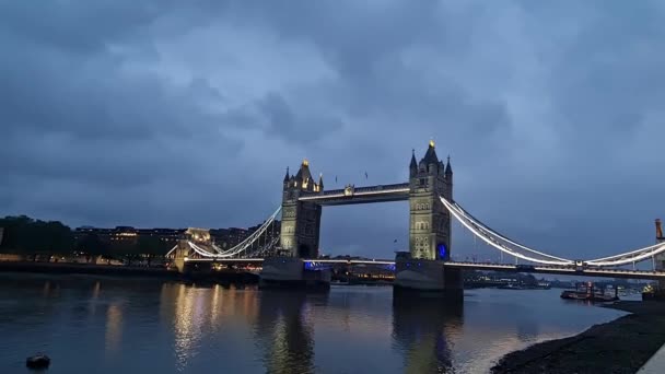 Cidade Central Iluminada Londres Durante Noite Capturada Junho 2023 Durante — Vídeo de Stock