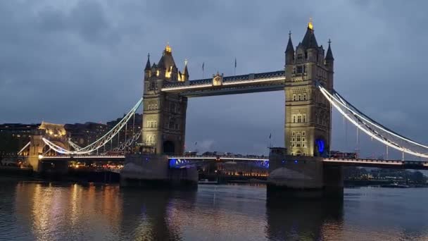 Erleuchtete Londoner Innenstadt Abend Aufgenommen Juni 2023 Abend — Stockvideo