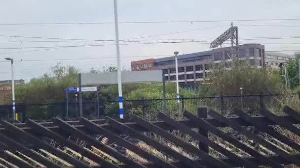 Vista Exterior Desde Ventana Asiento Del Tren Que Mueve Rápido — Vídeos de Stock