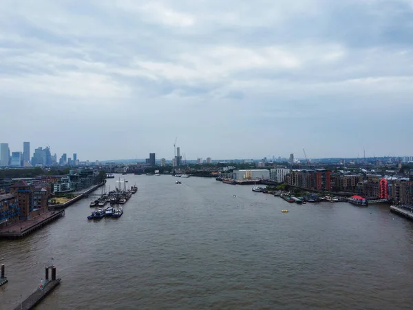 2023年6月6日在英国伦敦中心首都城伦敦桥拍摄的泰晤士河高角景 吸引游客最多的地方 — 图库照片