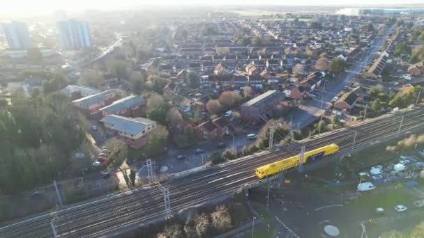 베드포드 Countryside 지나는 2023 Drone 카메라로 촬영되었다 — 비디오
