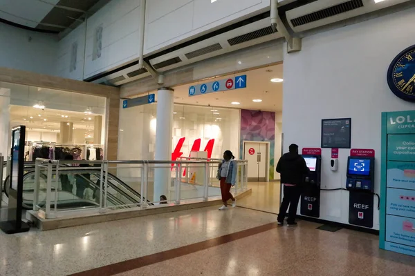 Luton Ngiltere Birleşik Krallık Haziran 2023 Merkez Luton Alışveriş Merkezi — Stok fotoğraf