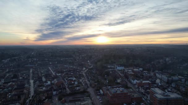 Filmación Aérea Ciudad Central Luton Edificios Durante Puesta Del Sol — Vídeos de Stock